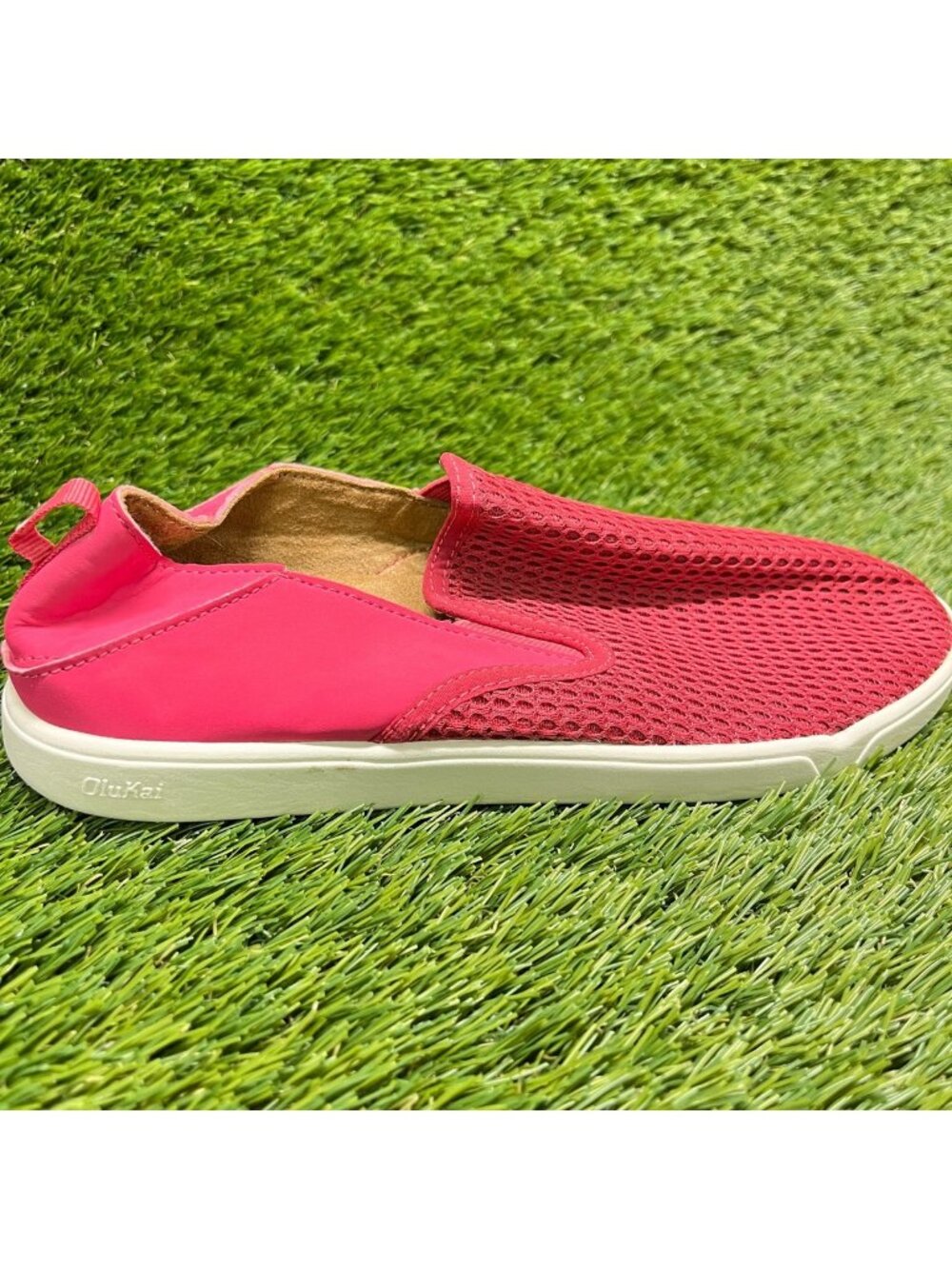 OluKai Pehuea Mesh Girls Size 5Y Pink Casual Walking Slip On Shoes Sneakers